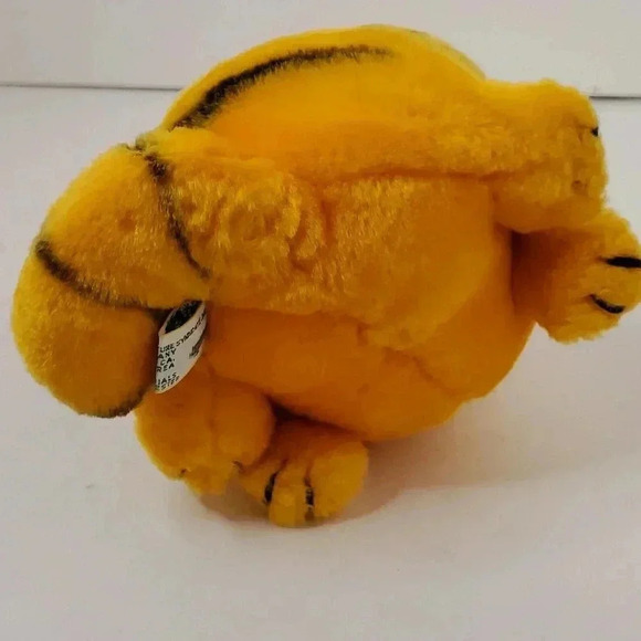 Vintage 1981 Garfield Sitting Stuffed Plush - Picture 7 of 10